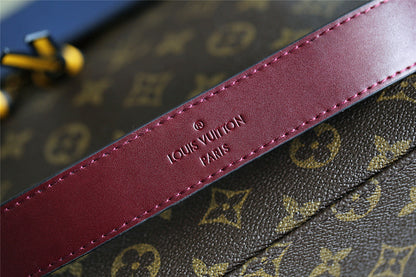 The Franco Shops - Louis Vuittons  - 7955
