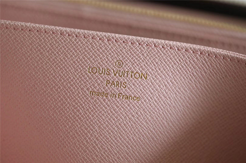 Franco Shops - Louis Vuittons  - 9222