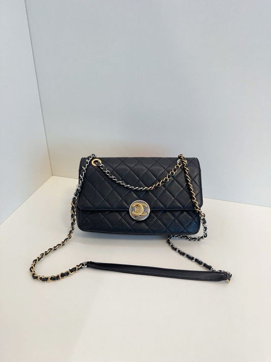Chanel classic flap CF bag xcm black