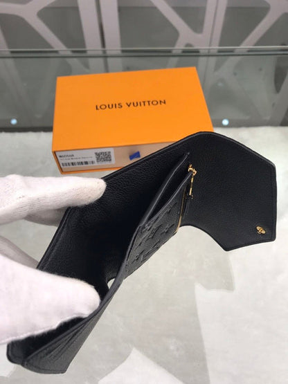 Franco Shops - Louis Vuittons  - 9174