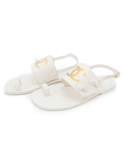 CC Logo Printing Sandals White Chanel