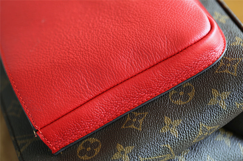 The Franco Shops - Louis Vuittons  - 7858