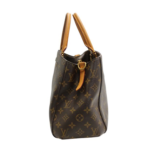 LOUIS VUITTON The Montaigne Mm Shoulder Bag