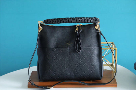 The Franco Shops - Louis Vuittons  - 7684