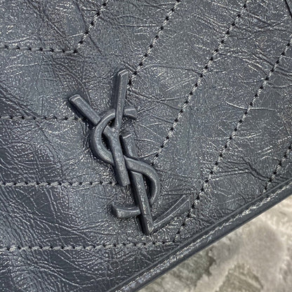 Yves Saint Laurent - Bags