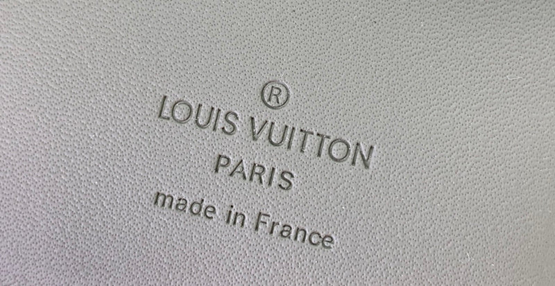 Franco Shops - Louis Vuittons  - 15645