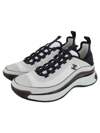 Fabric Suede Calfskin Low-Top Sneakers White Light Grey Chanel