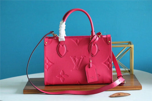 The Franco Shops - Louis Vuittons  - 7638