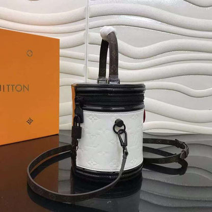 The Franco Shops - Louis Vuittons  - 12057