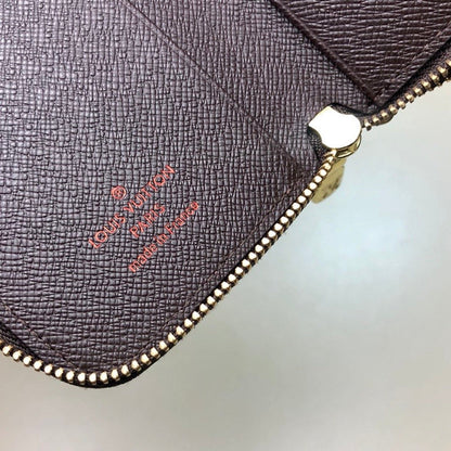 Franco Shops - Louis Vuittons  - 10883