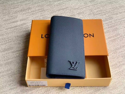 Franco Shops - Louis Vuittons  - 15675