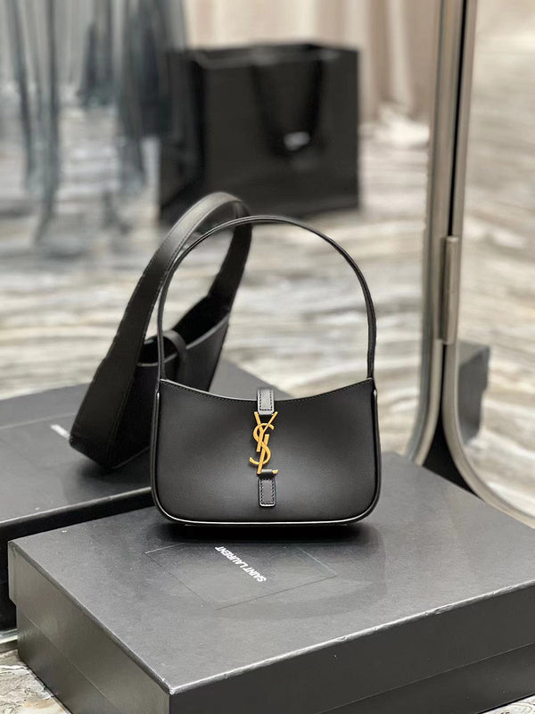 Yves Saint Laurent - Bags