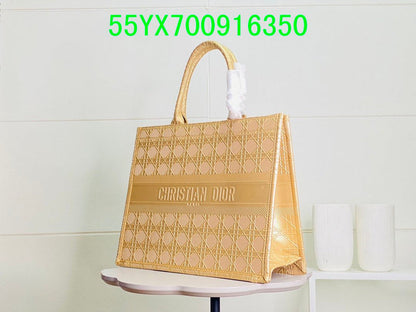 Christian Dior Bags Bags - The Tote   067