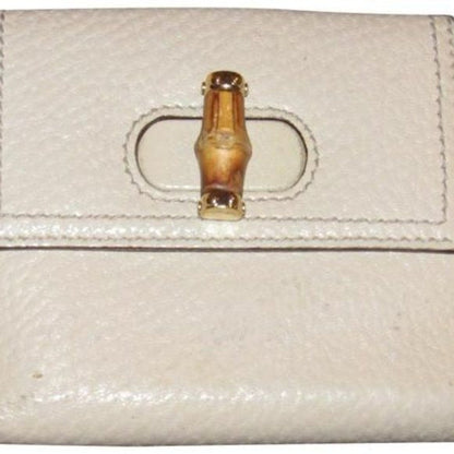 Vintage Gucci Ivory Pebbled Bi-fold Bamboo Accent