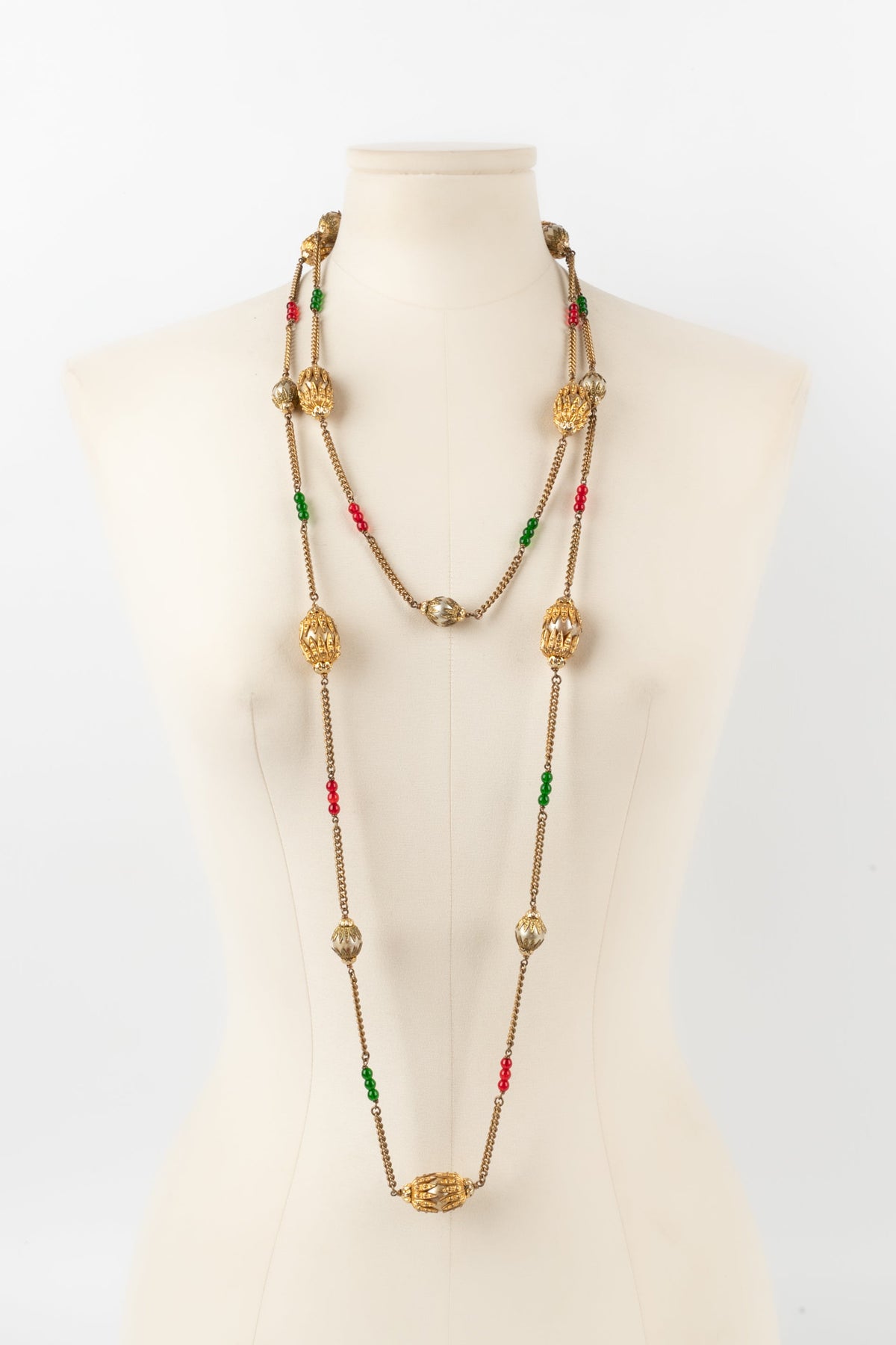 Collier / Sautoir Chanel