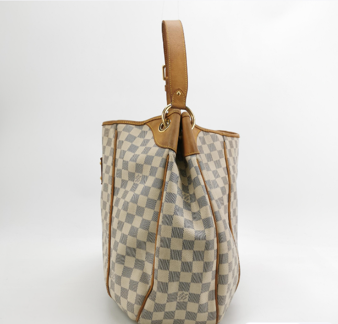 Louis Vuitton (LV) Galliera GM bag White 24122878999759