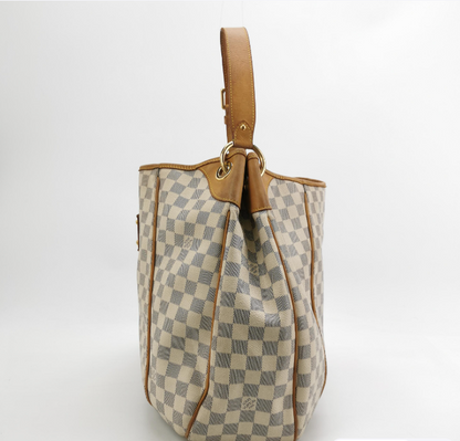 Louis Vuitton (LV) Galliera GM bag White 24122878999759