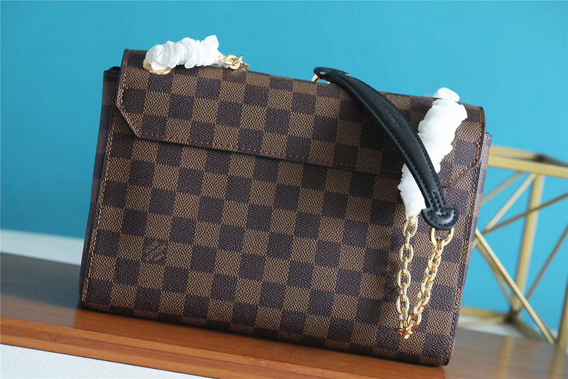 The Franco Shops - Louis Vuittons  - 7824
