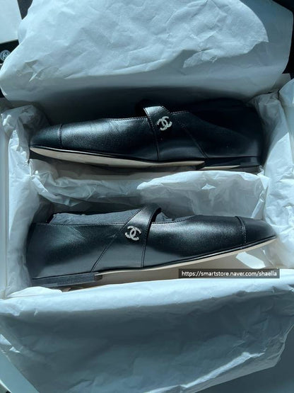 Mary Jane Lambskin Ballerina Flat Black Chanel