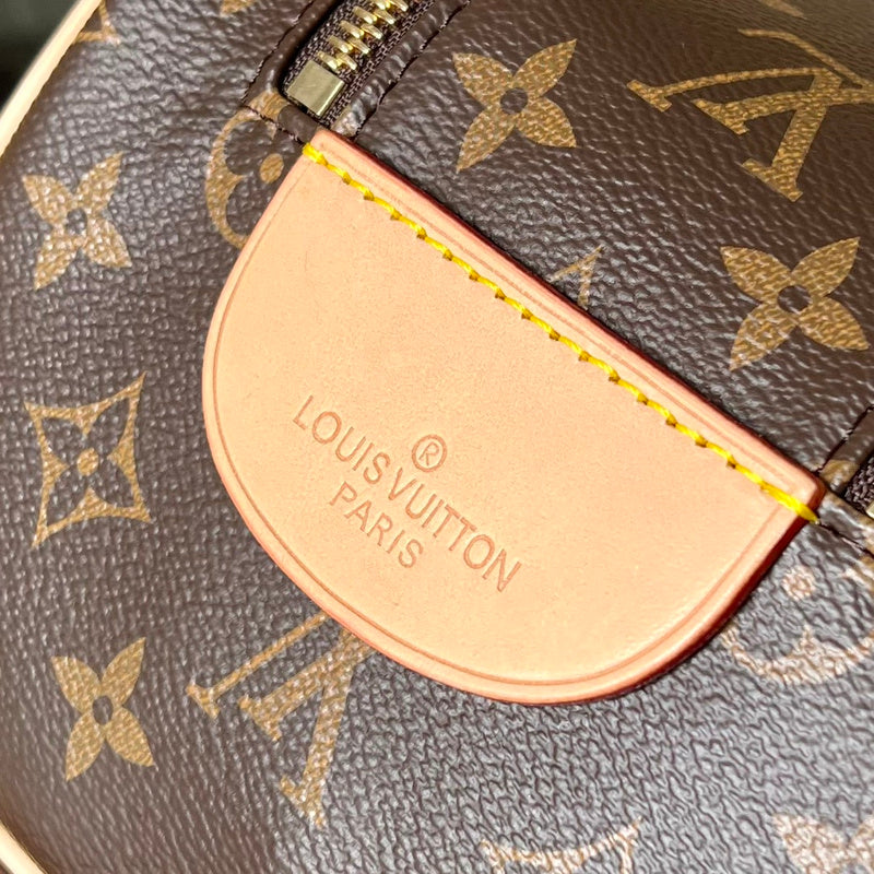 Franco Shops - Louis Vuittons  - 15728