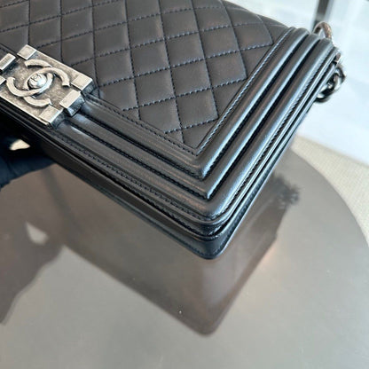 Boy Old Medium 25CM Lambskin Quilted Leboy Black RSHW No 17