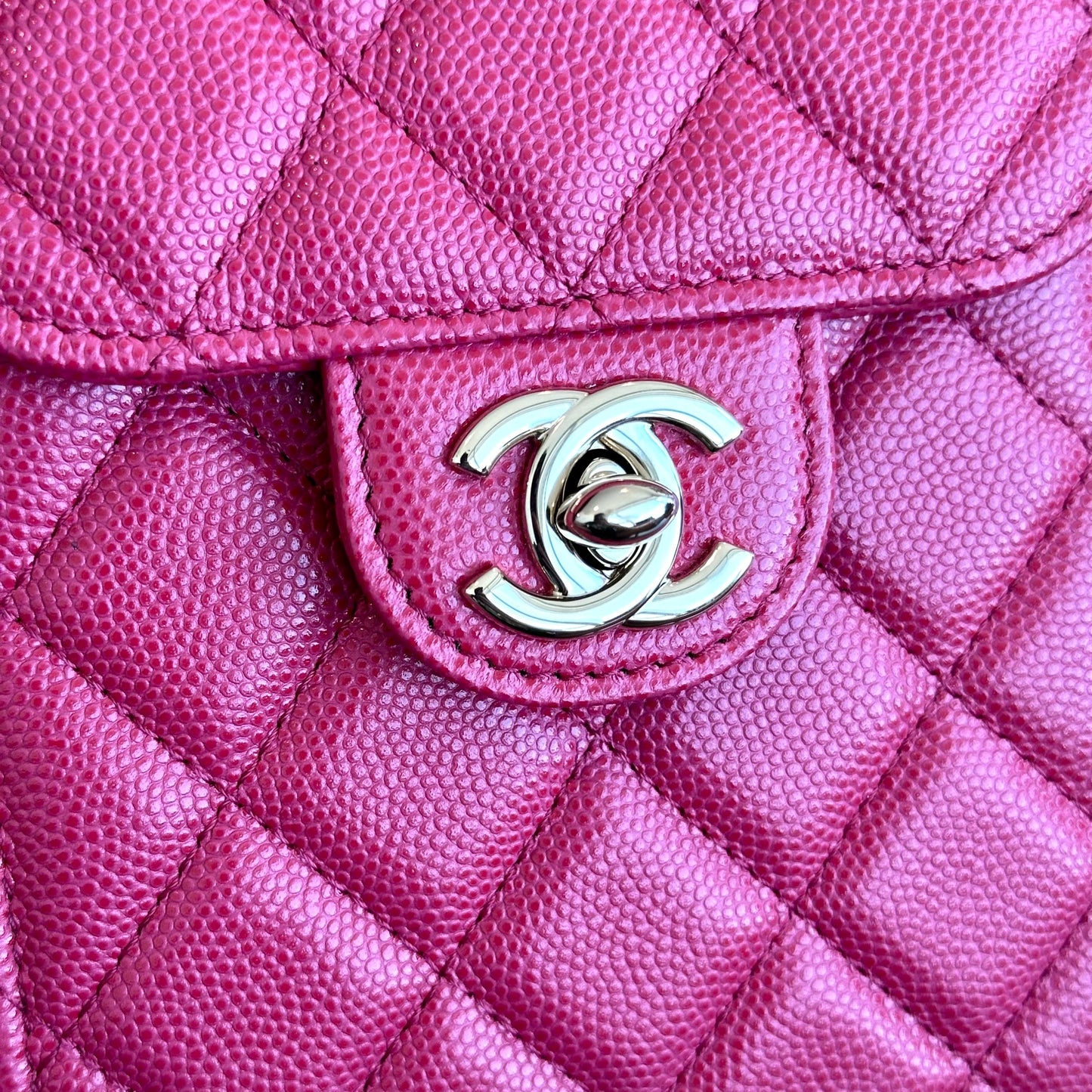 *Brand New, Receipt Full Set* Caviar Phone Holder Chain Shoulder Bag No 29