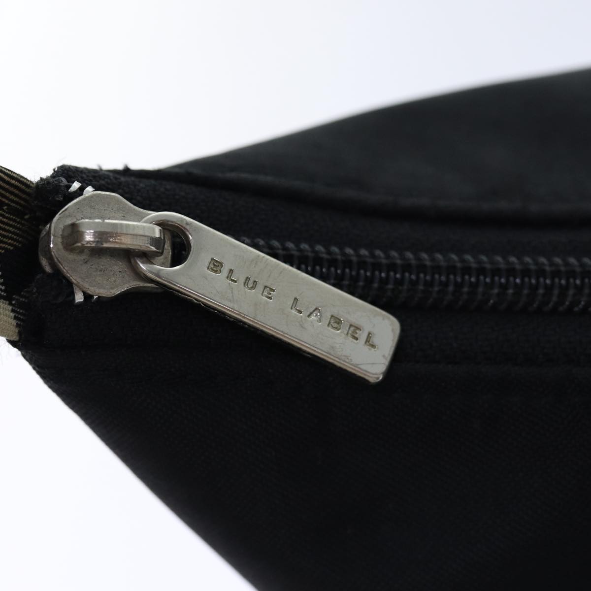 BURBERRYSs Nova Check Blue Label Shoulder Bag Nylon Black Beige Auth bs14387