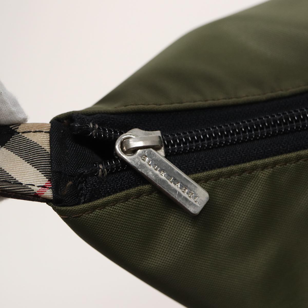 BURBERRYSs Blue Label Shoulder Bag Nylon Khaki Auth bs15353