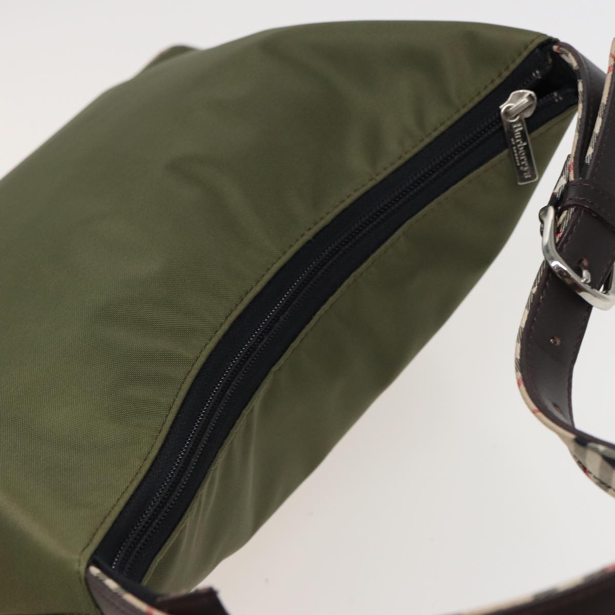 BURBERRYSs Blue Label Shoulder Bag Nylon Khaki Auth bs15353