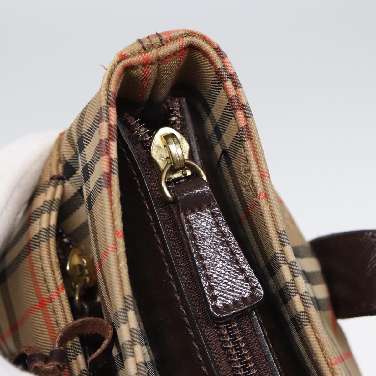 BURBERRYSs Nova Check Shoulder Bag Canvas Beige Auth bs16418