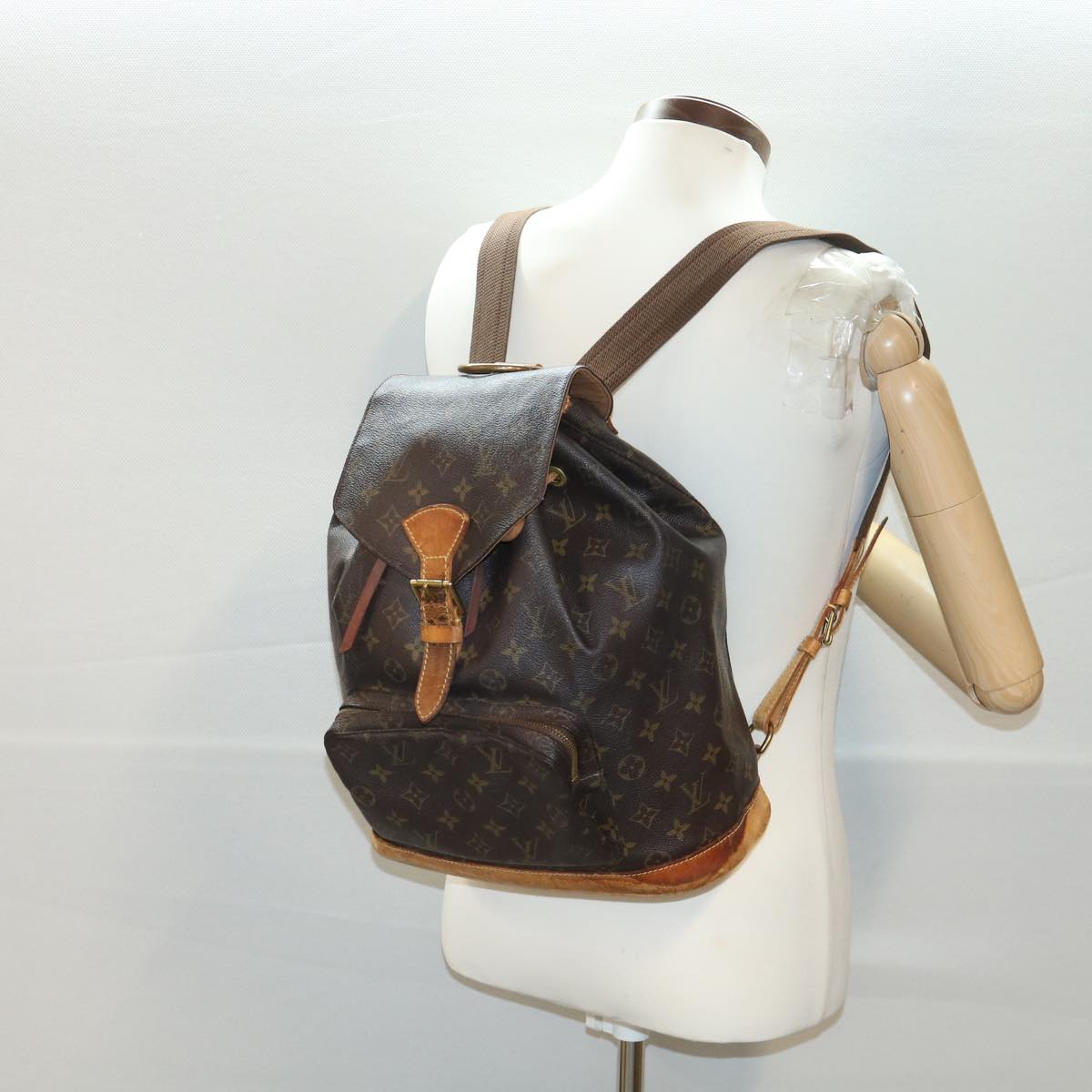 LOUIS VUITTON Monogram Montsouris GM Backpack M51135 LV bs4701