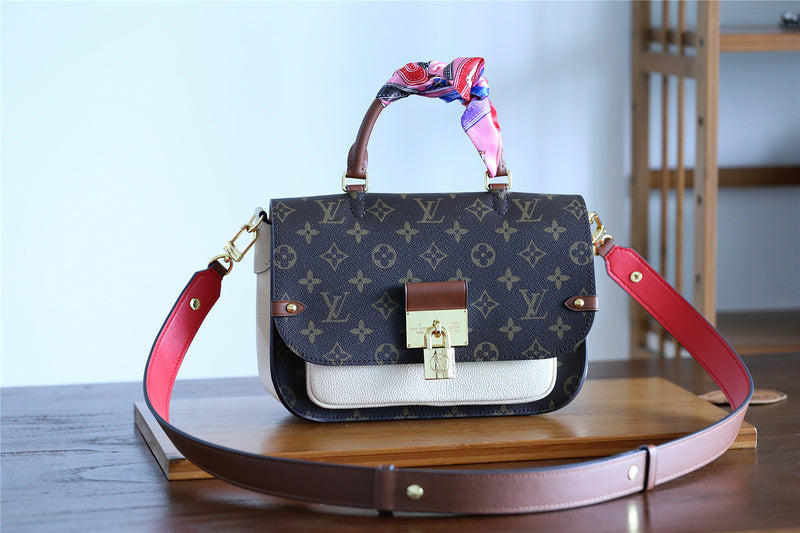 The Franco Shops - Louis Vuittons  - 7851