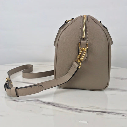 The Franco Shops - Louis Vuittons  - 12091