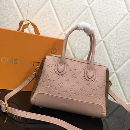 Franco Shops - Louis Vuittons  - 15530