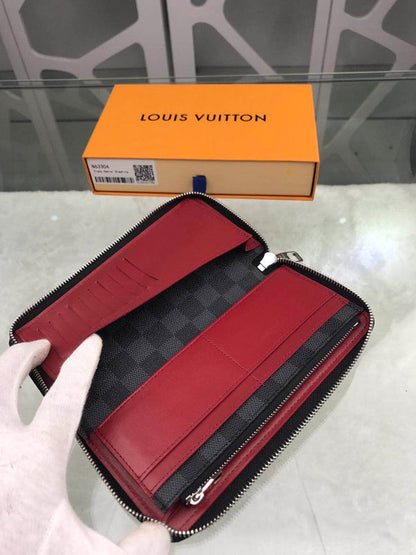 Franco Shops - Louis Vuittons  - 10859