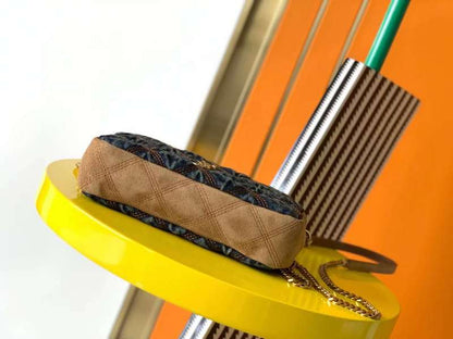Yves Saint Laurent - Bags