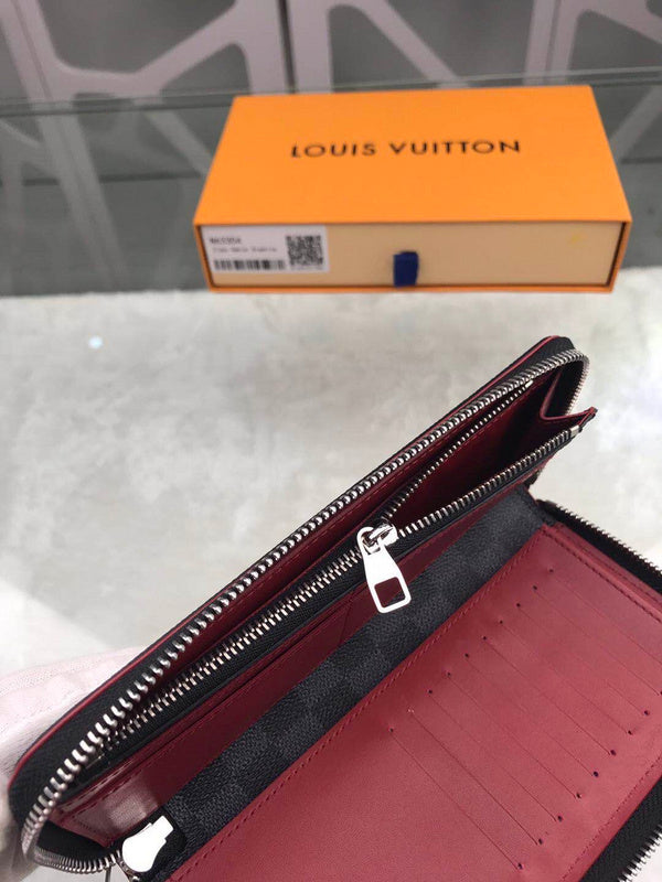 Franco Shops - Louis Vuittons  - 10859