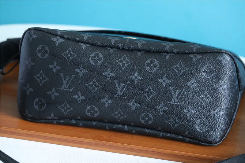 Franco Shops - Louis Vuittons  - 10398