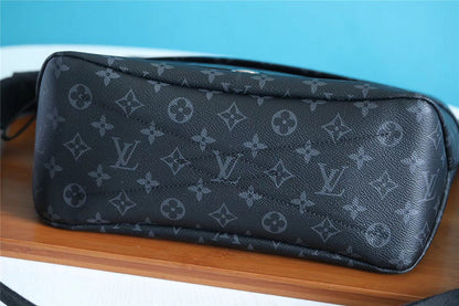 Franco Shops - Louis Vuittons  - 10398