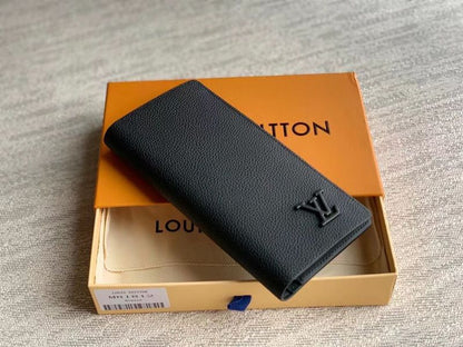 Franco Shops - Louis Vuittons  - 15671
