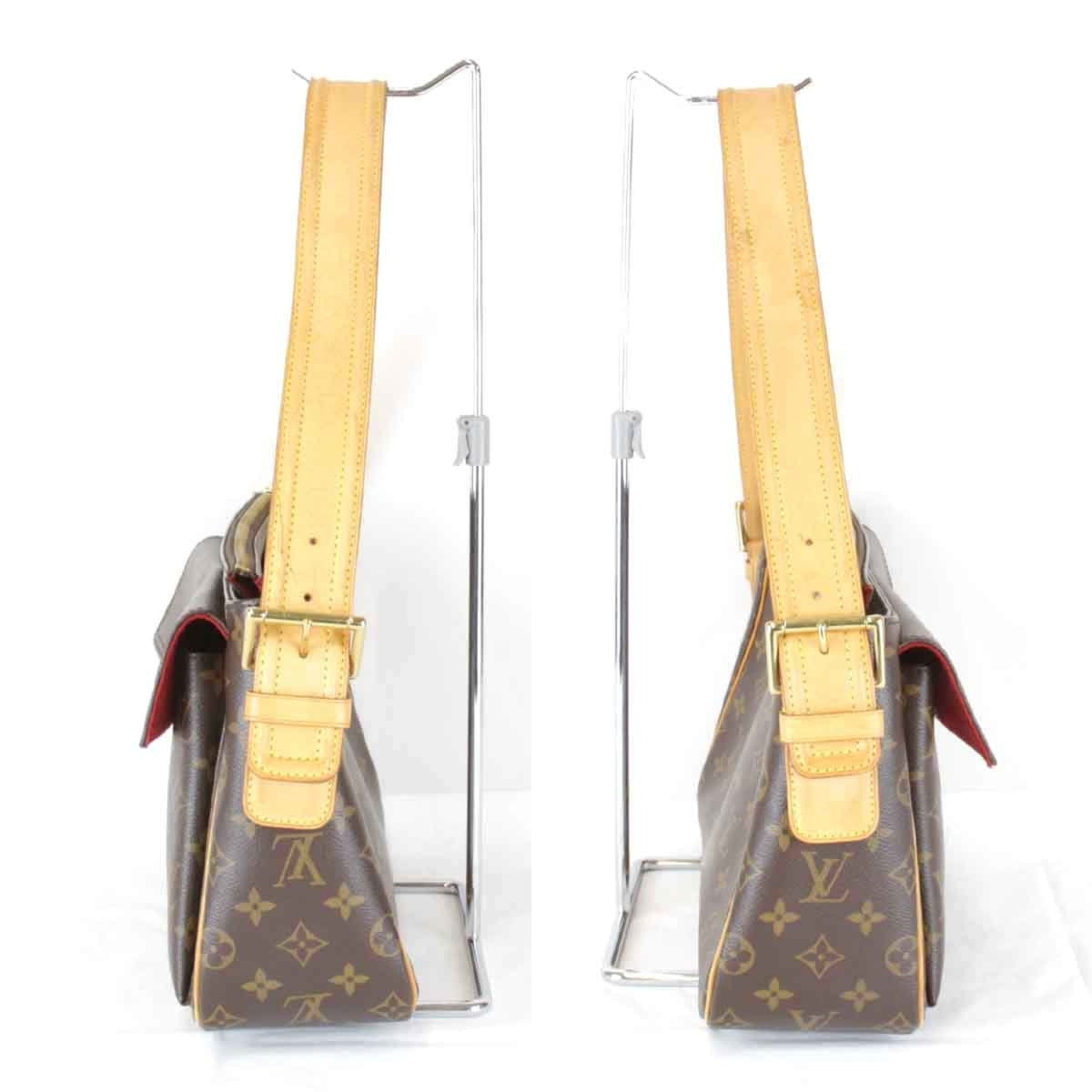 Louis Vuitton   Shoulder Bag