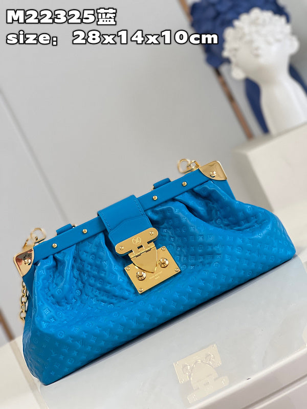 Franco Shops - Louis Vuittons  - 15623