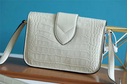 The Franco Shops - Louis Vuittons  - 7749
