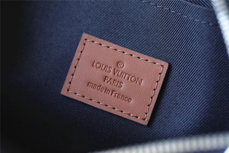 Franco Shops - Louis Vuittons  - 10697