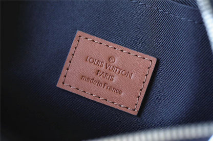 Franco Shops - Louis Vuittons  - 10697