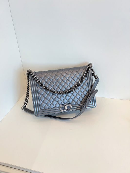 Chanel Leboy Maxi bag grey **cm