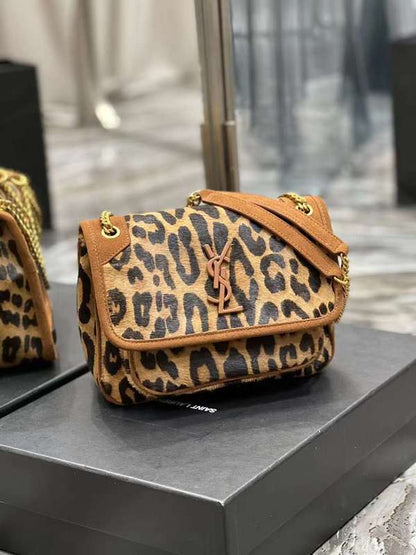 Yves Saint Laurent - Bags