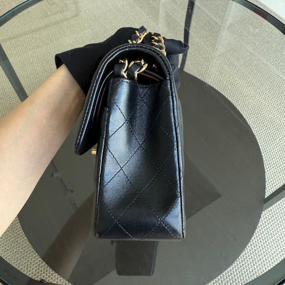 Chanel Classic Flap Small - 23CM Quilted Lambskin Black Gold Hardware Series 26