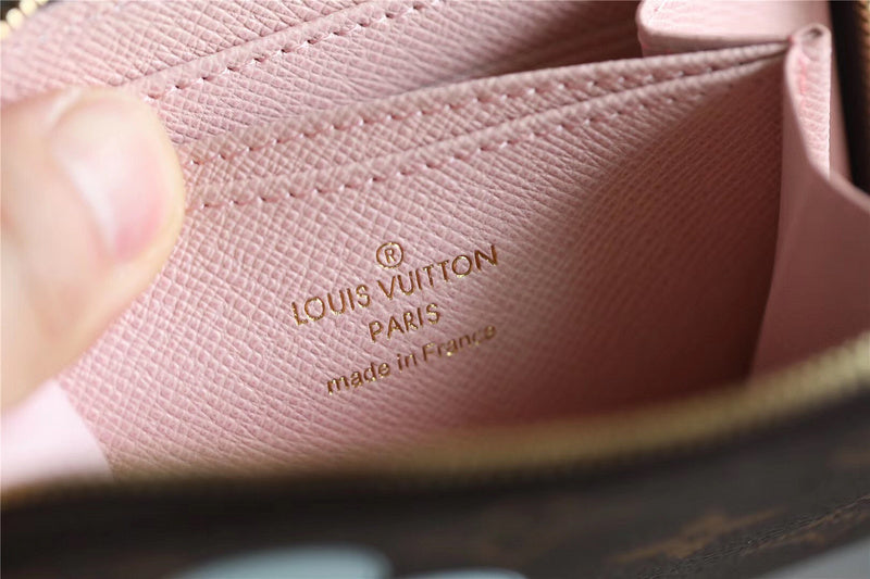 Franco Shops - Louis Vuittons  - 9221