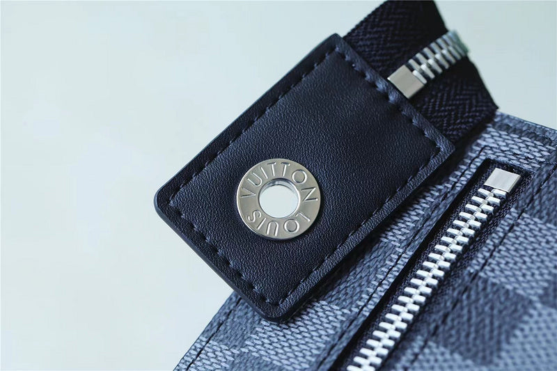 Franco Shops - Louis Vuittons  - 10548